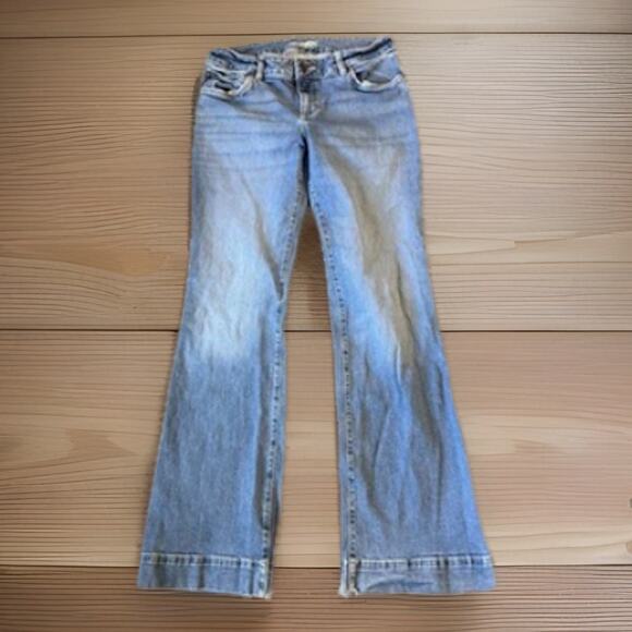 Wrangler Denim - Vintage Y2K Wrangler Flare Jeans Women Sz 30x34 Light Wash Distressed Thrash Hem